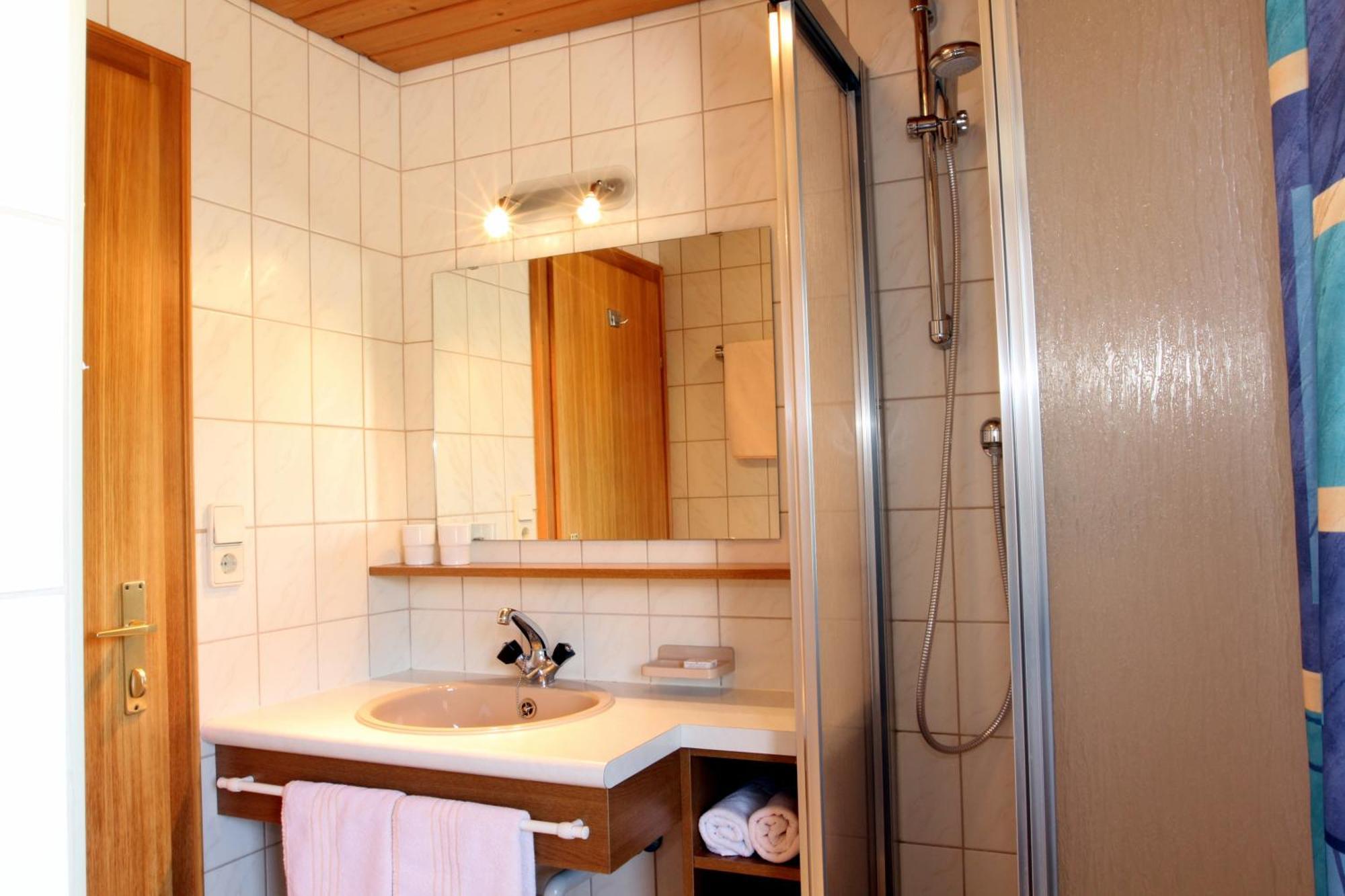 Haus Kneissl Apartment Seefeld in Tirol Bilik gambar